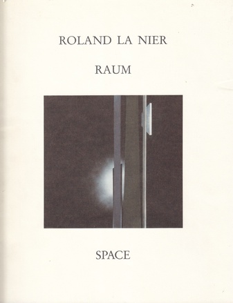 Raum. Space