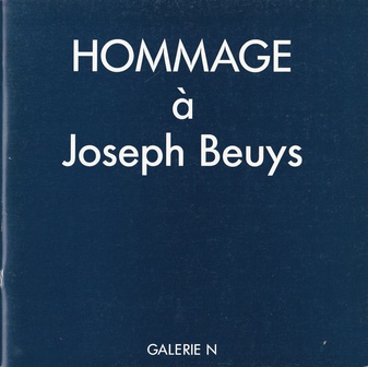 HOMMAGE A JOSEPH BEUYS: Rainer Rappmann: "Ein Wort zum Roten Faden"/ Bernd Volk: "NachtRaum - WachRaum"/ Johannes Matthiessen: "Evolutionsskulptur"/ Ingo Nussbaumer: "Er füttert seine Bienen".