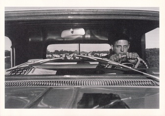 Lee Friedlander: Works. 7 June - 7 July 2001, Kicken Berlin [Einladungskarte/ invitation card]